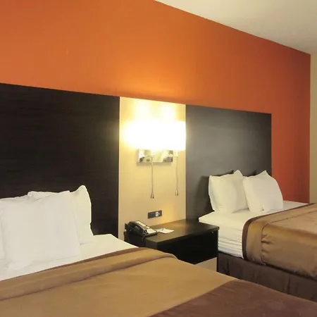 Quality Inn & Suites Benton Harbor - St Joseph-3