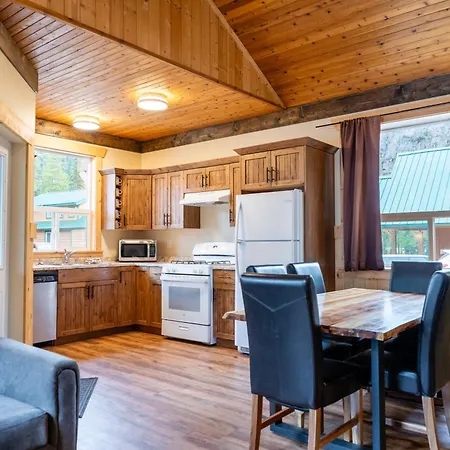 Manning Park Resort-2