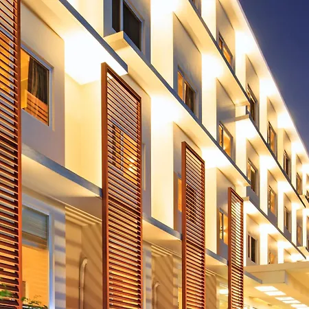 Microtel By Wyndham Acropolis-2