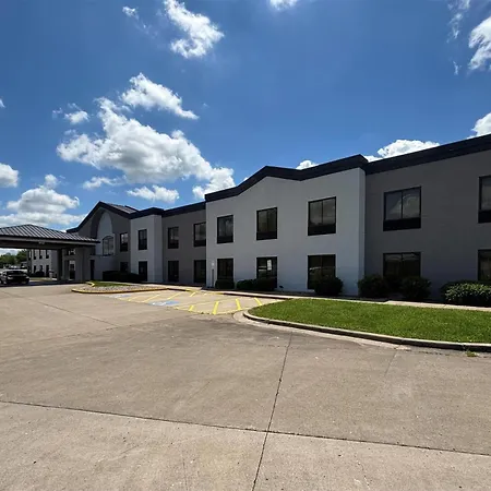 Baymont By Wyndham Marion-2