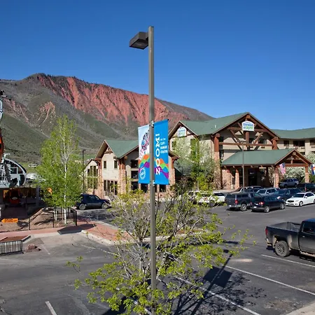 Hotel Glenwood Springs-3