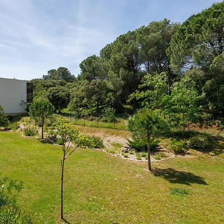 Residhotel Pont Du Gard-2