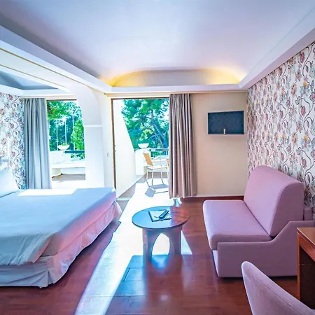 Ramada Loutraki Poseidon Resort-2