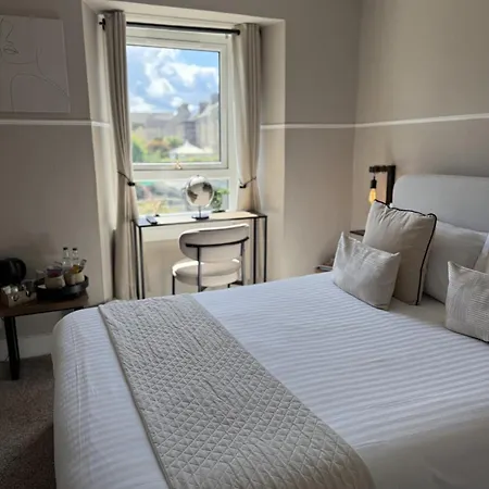Glendevon Hotel-2