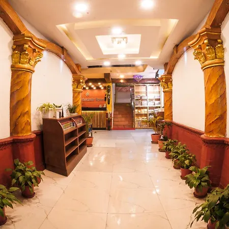 Hotel Kathmandu square-3