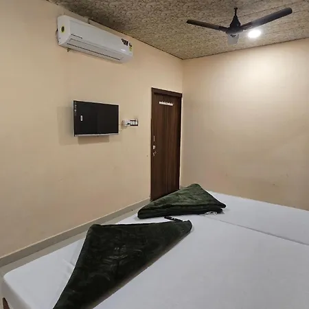 Hotel Maheshwari Green'S-2
