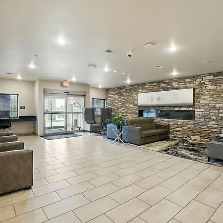 Cobblestone Hotel & Suites - Russells Point At Indian Lake-2