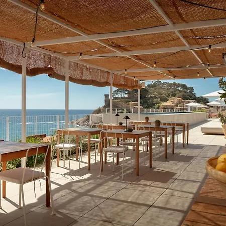 Elisabeth By The Sea Hotel-2