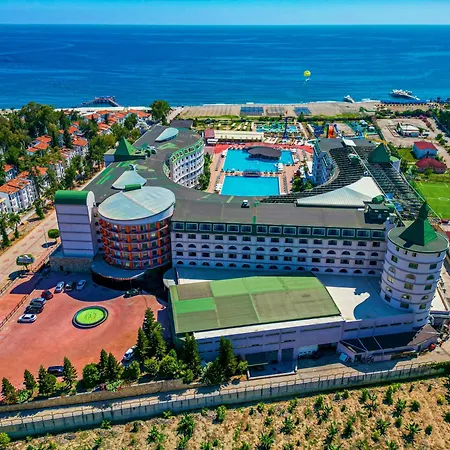 Grand Cortez Halal Family Hotel-2
