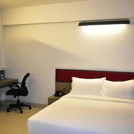 Spring Hill Hotel And Service Apartments-3