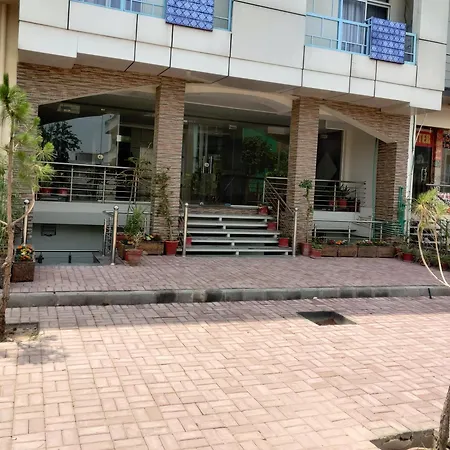 Airport Transit Lodge-2