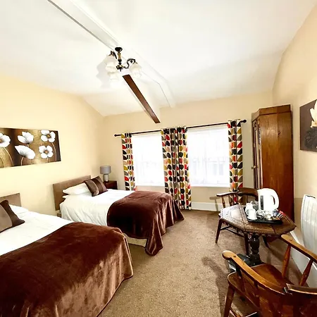 Lion Royal Hotel, Rhayader-2