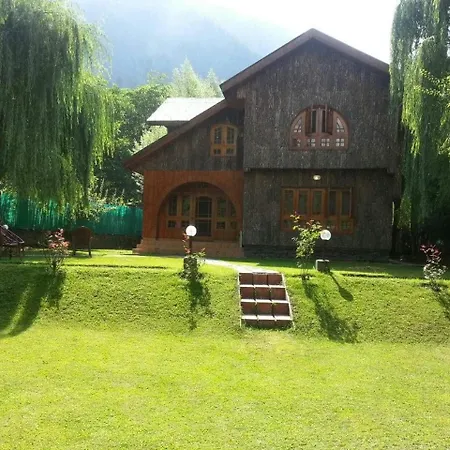 Winterfell The Stay Cottage Pahalgam-3