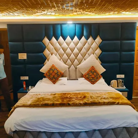 Winterfell The Stay Cottage Pahalgam-2