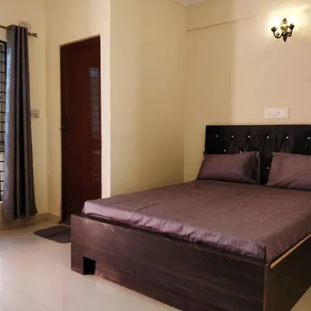 Super Quality Hotel Naina Green With Best Budget And Good Aminities-2
