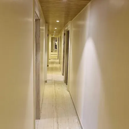 Hotel O Om Sai Guest House-3