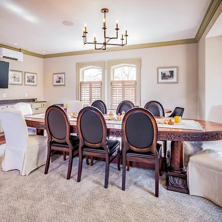 Willoughby House Inn-3