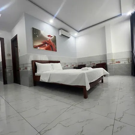 Thuật Nguyễn Hotel-3
