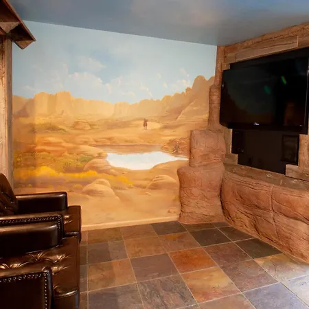 Black Swan Inn Luxurious Theme Rooms-2