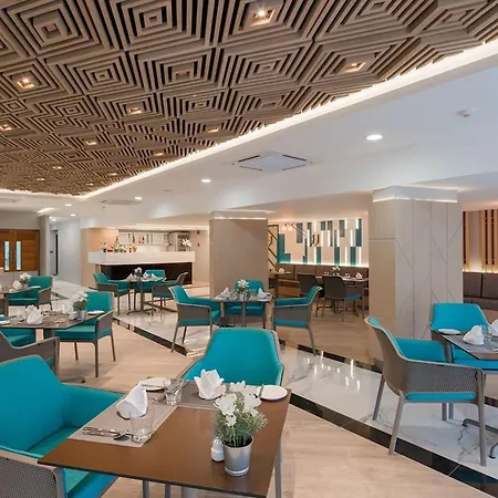 The Beachfront Hotel Phuket-3
