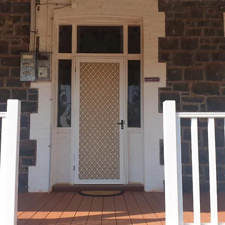 Roseneath Cottage-3