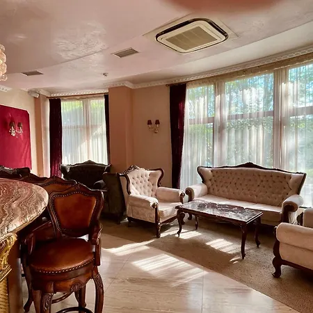 Kristel Hotel-3