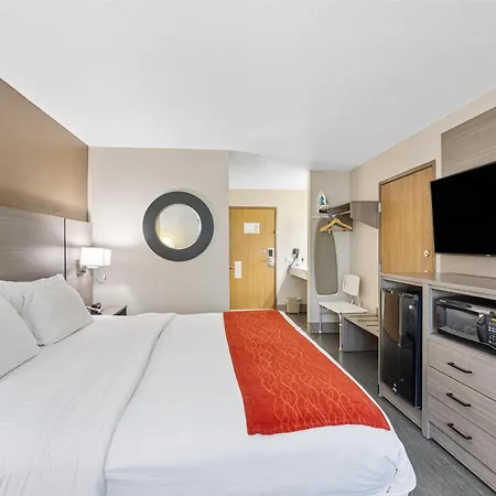 Surestay Plus Hotel By Best Western Kearney-3