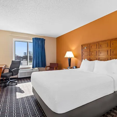 Days Inn By Wyndham Black River Falls - Access To Atv Trail-3