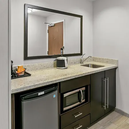 Hampton Inn & Suites Baltimore/Woodlawn-3