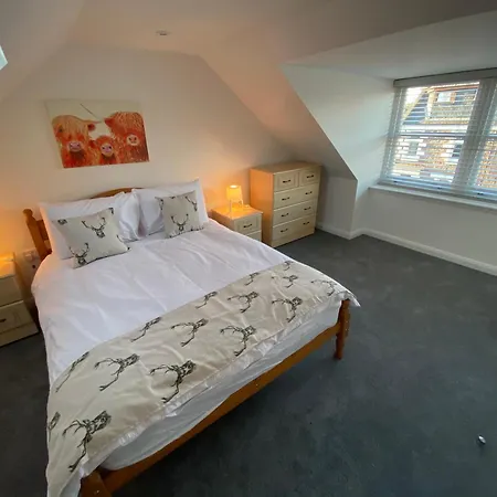 Thistle House-2