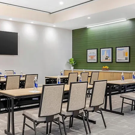 Cambria Hotel Burbank Airport-2