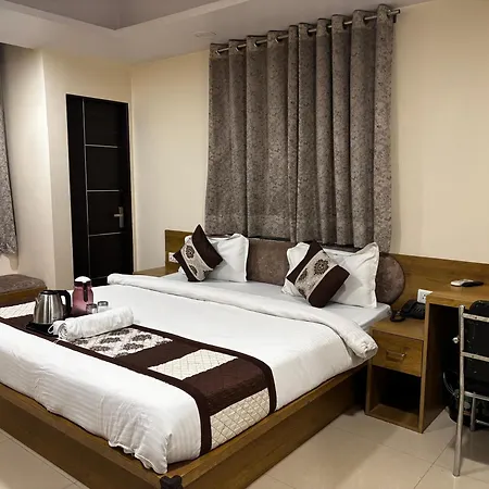 Hotel Pink City Prime-2