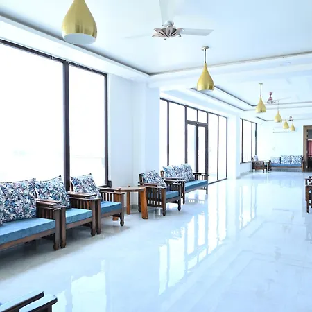 Lotus Portico Club & Hotel-2