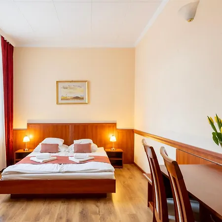 Hotel Pannonia-2