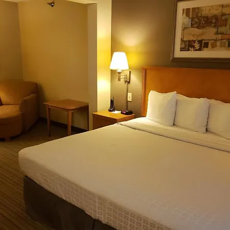 Wingate By Wyndham Coon Rapids-3