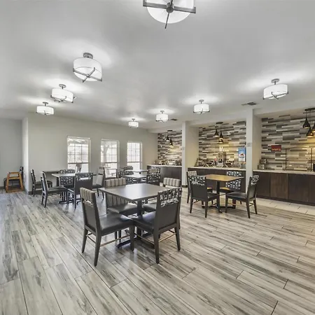 Best Western Plus Fredericksburg-2