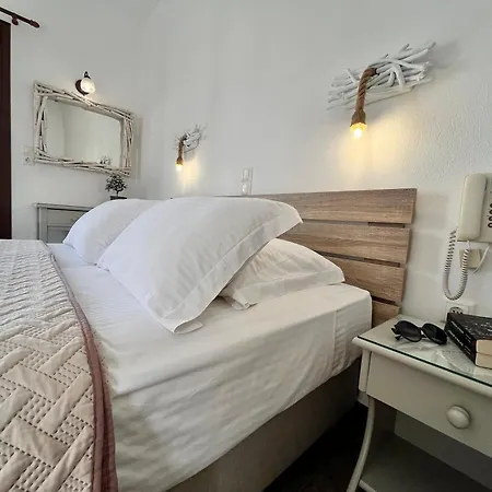 Christina Hotel, Adults Only, Heated Salt Water Pool-3