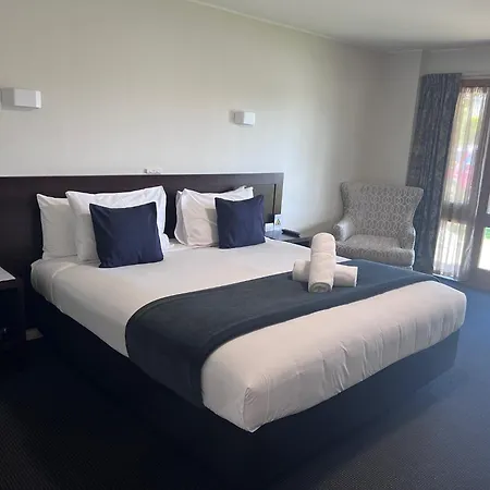 The Harvest Hotel-2
