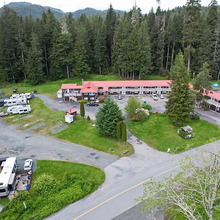 Pioneer Inn By The River-3