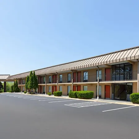 Baymont By Wyndham Knoxville I-75-3