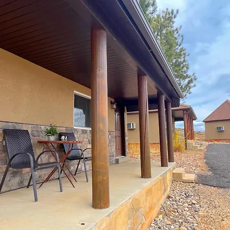 Bryce Canyon Pines Lodge-2