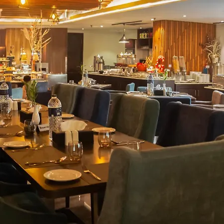 Golden Tulip The Grandmark-Dhaka-3