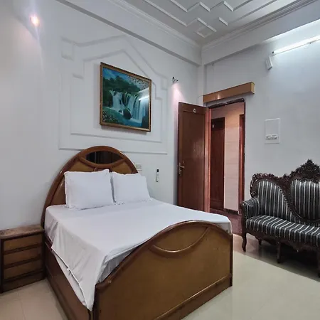 Hotel Purohit Sindhi Camp-2