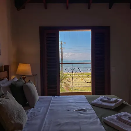 Casa Melville Hospedagem - Sua Casa de Alto Padrão no Coração de Ubatuba!-3
