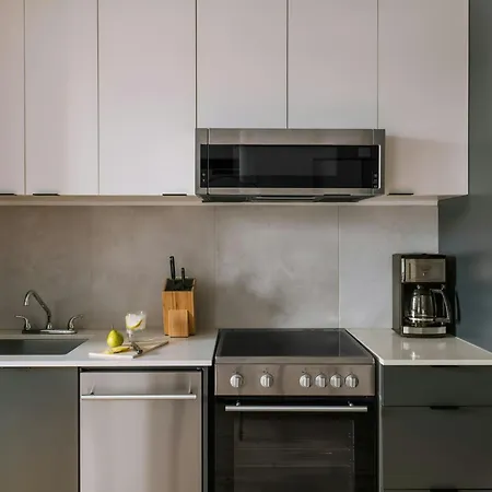 Sonder By Marriott Bonvoy Le Victoria Apartments Old Montreal-2