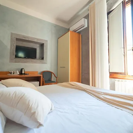 Hotel Angelica Firenze-3