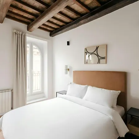 Sonder By Marriott Bonvoy Piazza Venezia Apartments-3