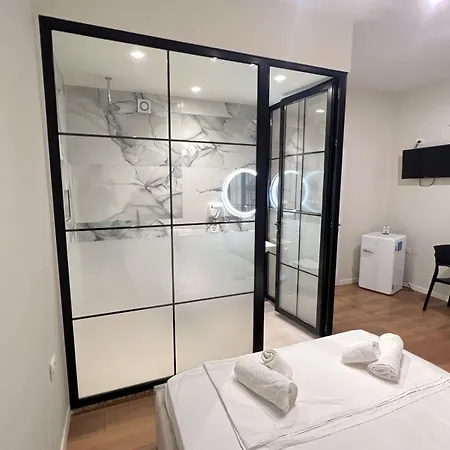 Serene Stay-2