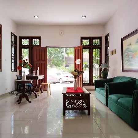Dekuningan House-2