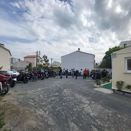 Hotel Les Rosiers-2